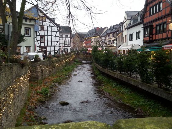 Bad Münstereifel tijdens de kerstmarkt.